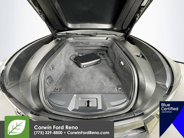 Used 2025 Cadillac Escalade IQ Luxury 2 image 38