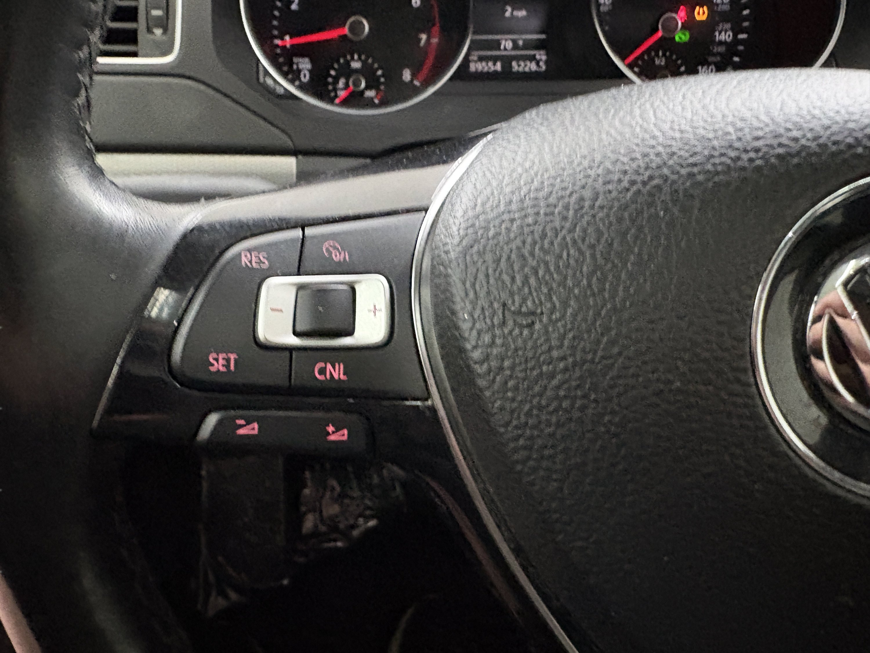 Used 2017 Volkswagen Jetta SE FWD image 31