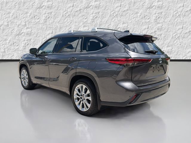 Used 2023 Toyota Highlander Limited AWD/4WD image 5