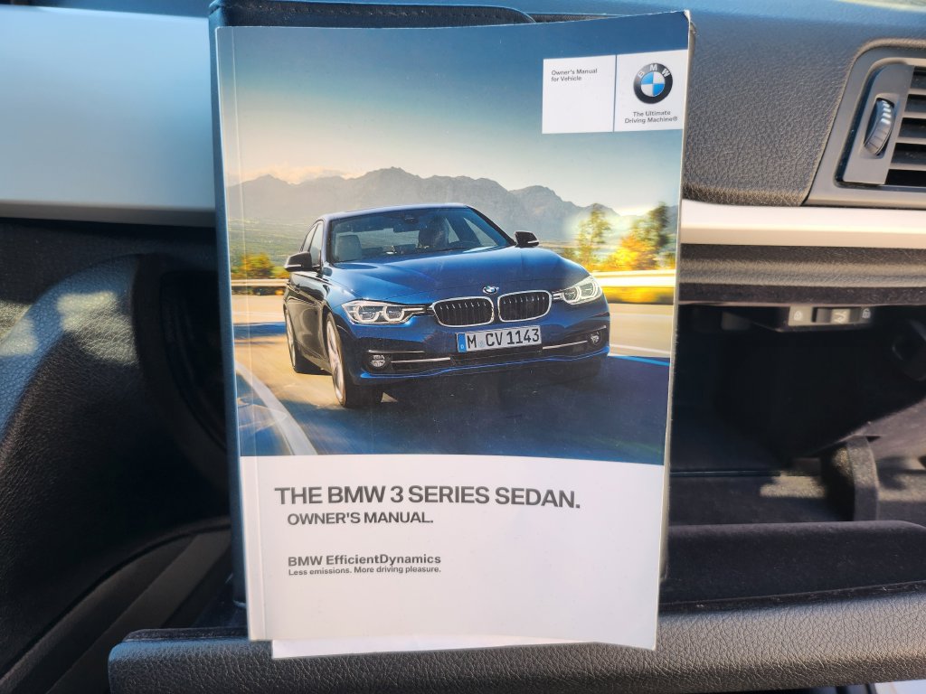 Used 2016 BMW 320i xDrive Sedan AWD/4WD image 37