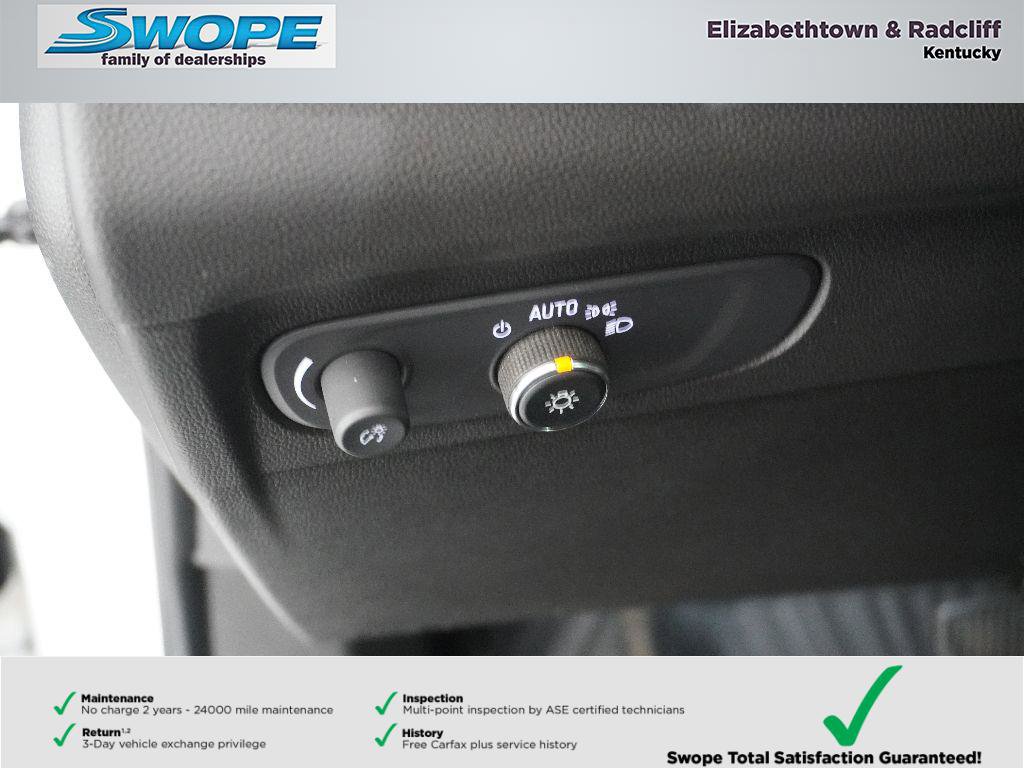 Used 2022 Buick Envision Preferred w/ Safety Package FWD image 16
