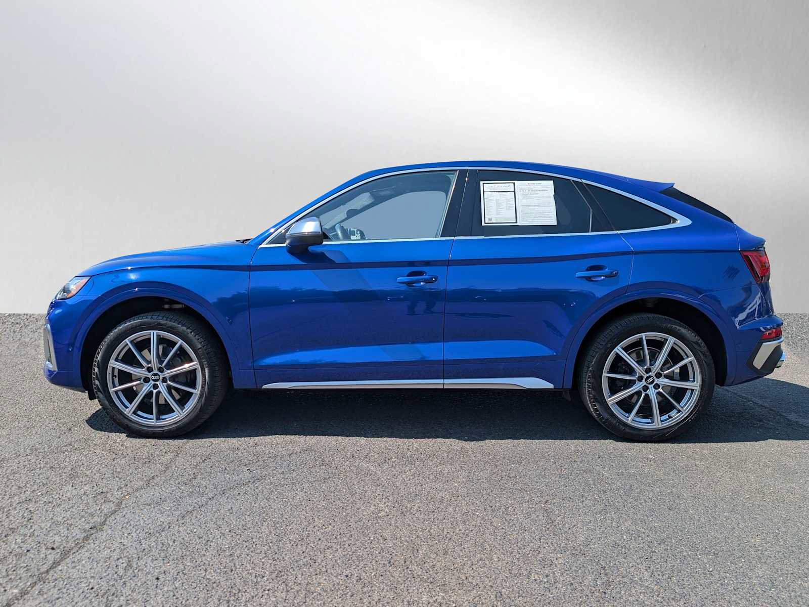 Used 2022 Audi SQ5 Prestige image 4