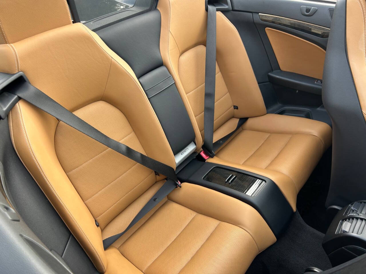 Used 2013 Mercedes-Benz E 550 Cabriolet image 19