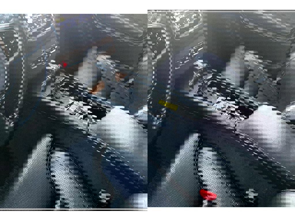 Used 2017 Volvo XC90 T6 Inscription w/ Vision Package image 19