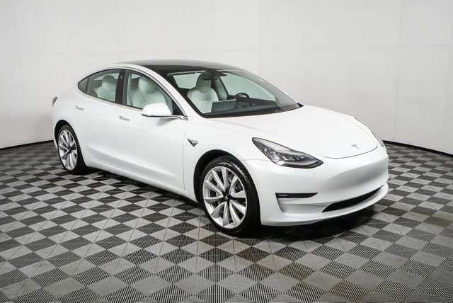 Used 2019 Tesla Model 3 Standard Range Plus RWD image 23