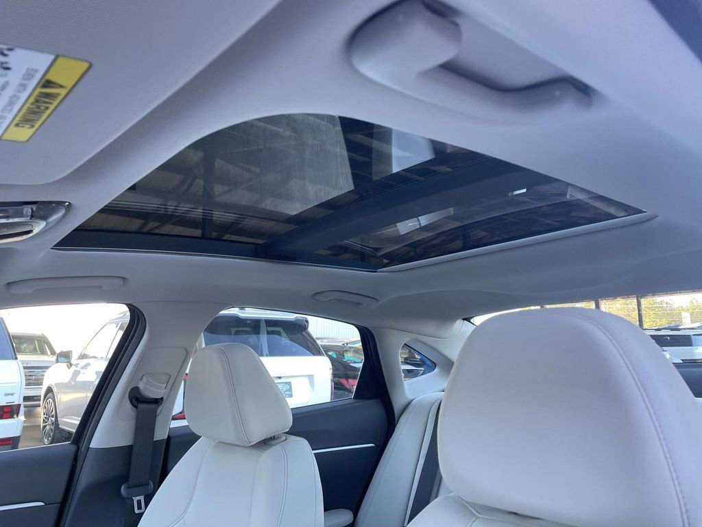New 2026 Hyundai Sonata SEL FWD image 17