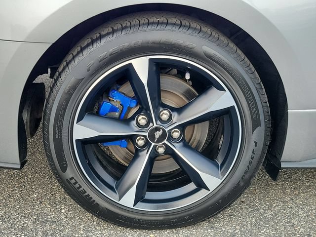 Used 2021 Ford Mustang GT w/ Equipment Group 301A RWD image 5