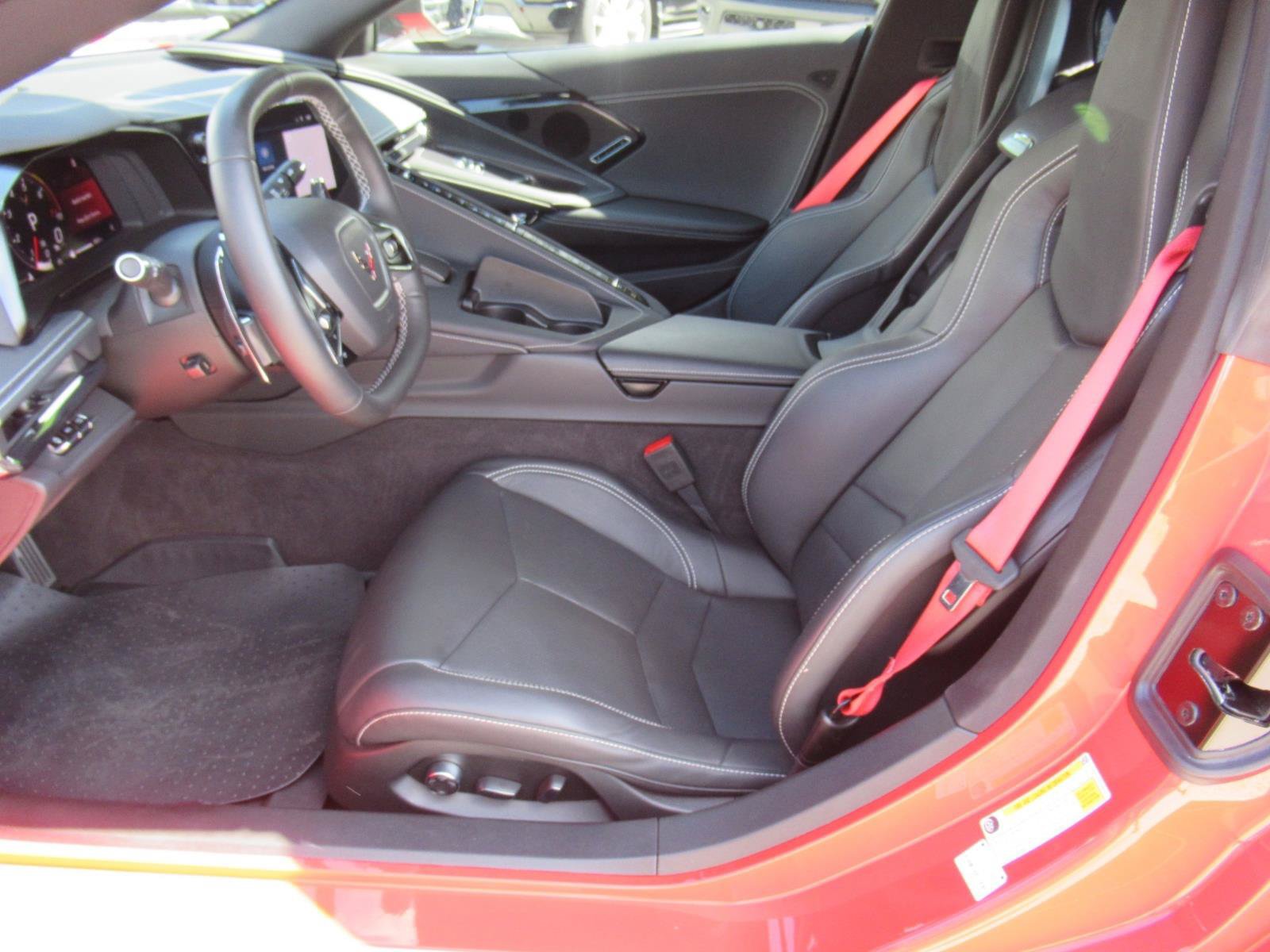 Used 2024 Chevrolet Corvette Stingray Preferred Cpe w/ Stealth Interior Trim Package RWD image 15