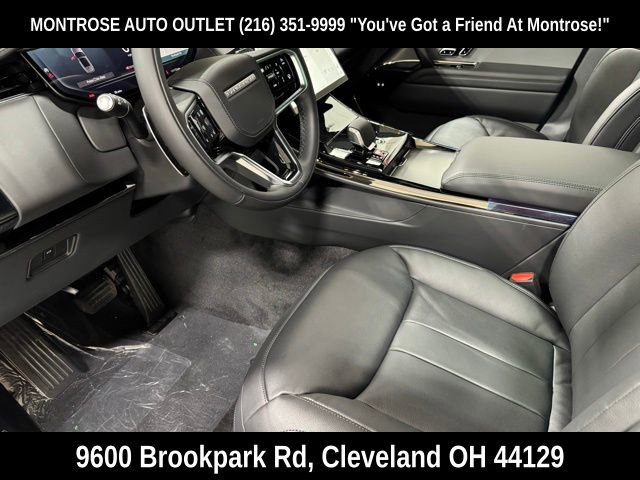 New 2025 Land Rover Range Rover Sport image 11