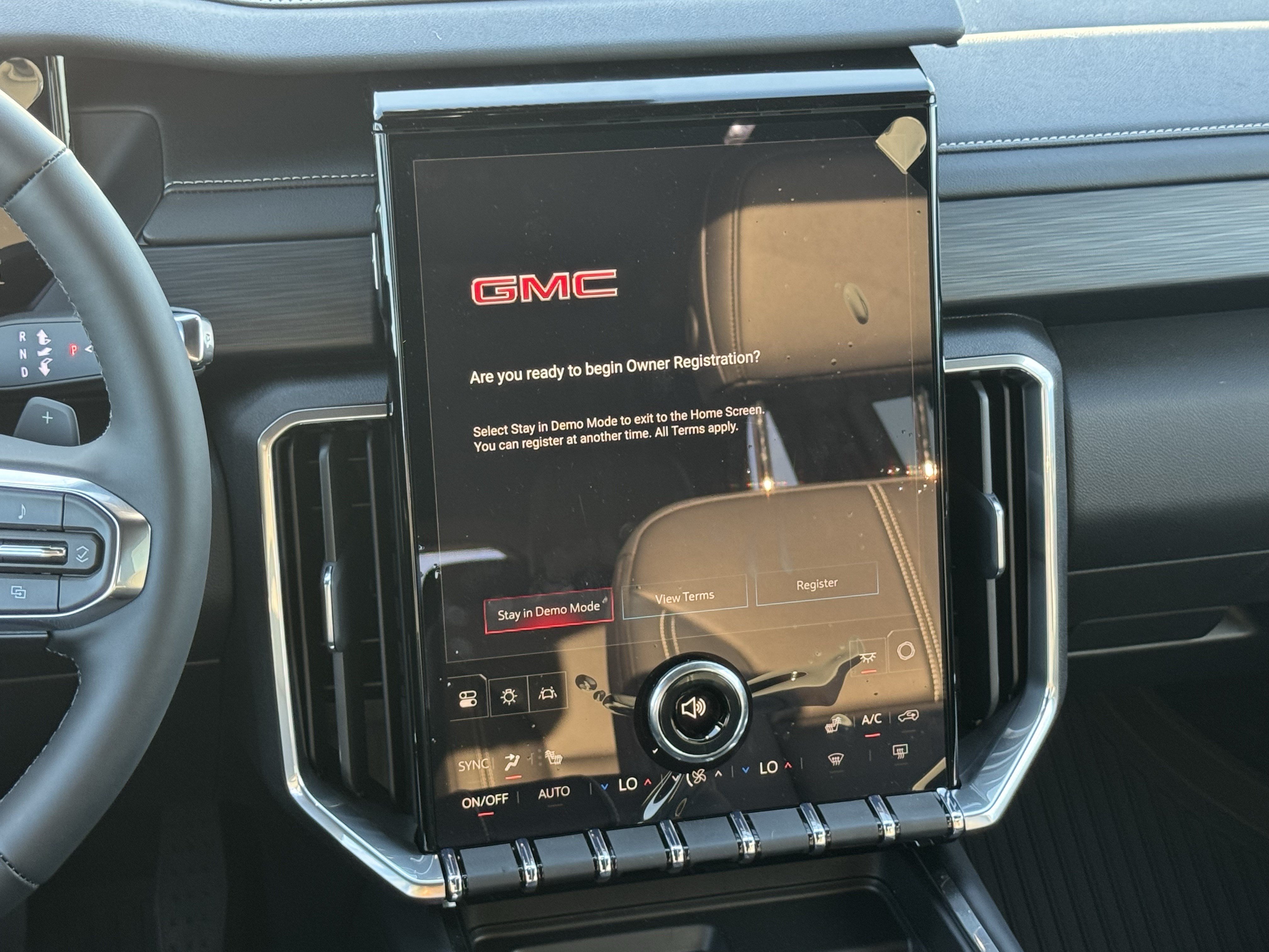 New 2026 GMC Acadia Elevation w/ Elevation Premium Package FWD image 13