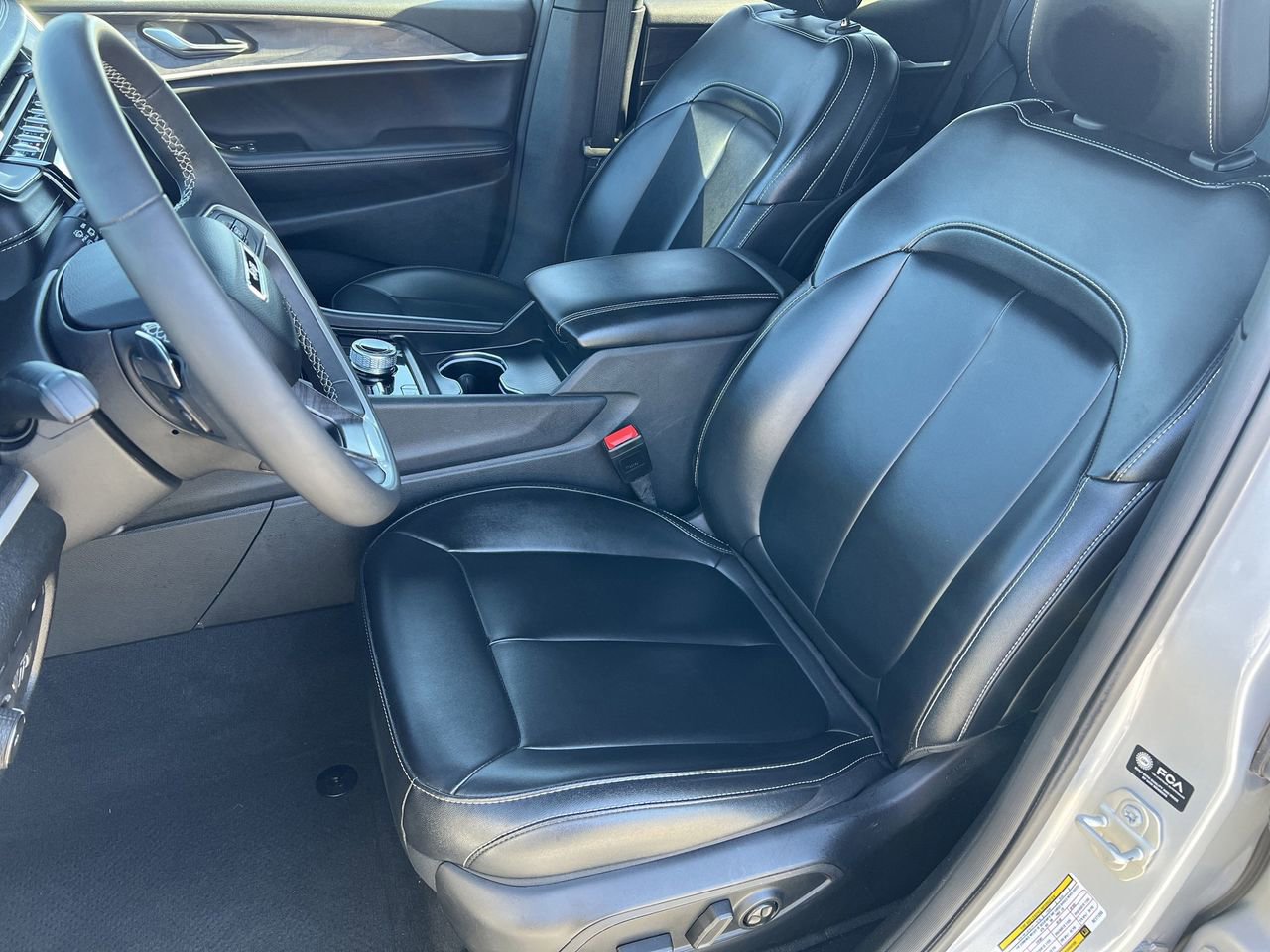 Used 2024 Jeep Grand Cherokee Limited 4xe image 22