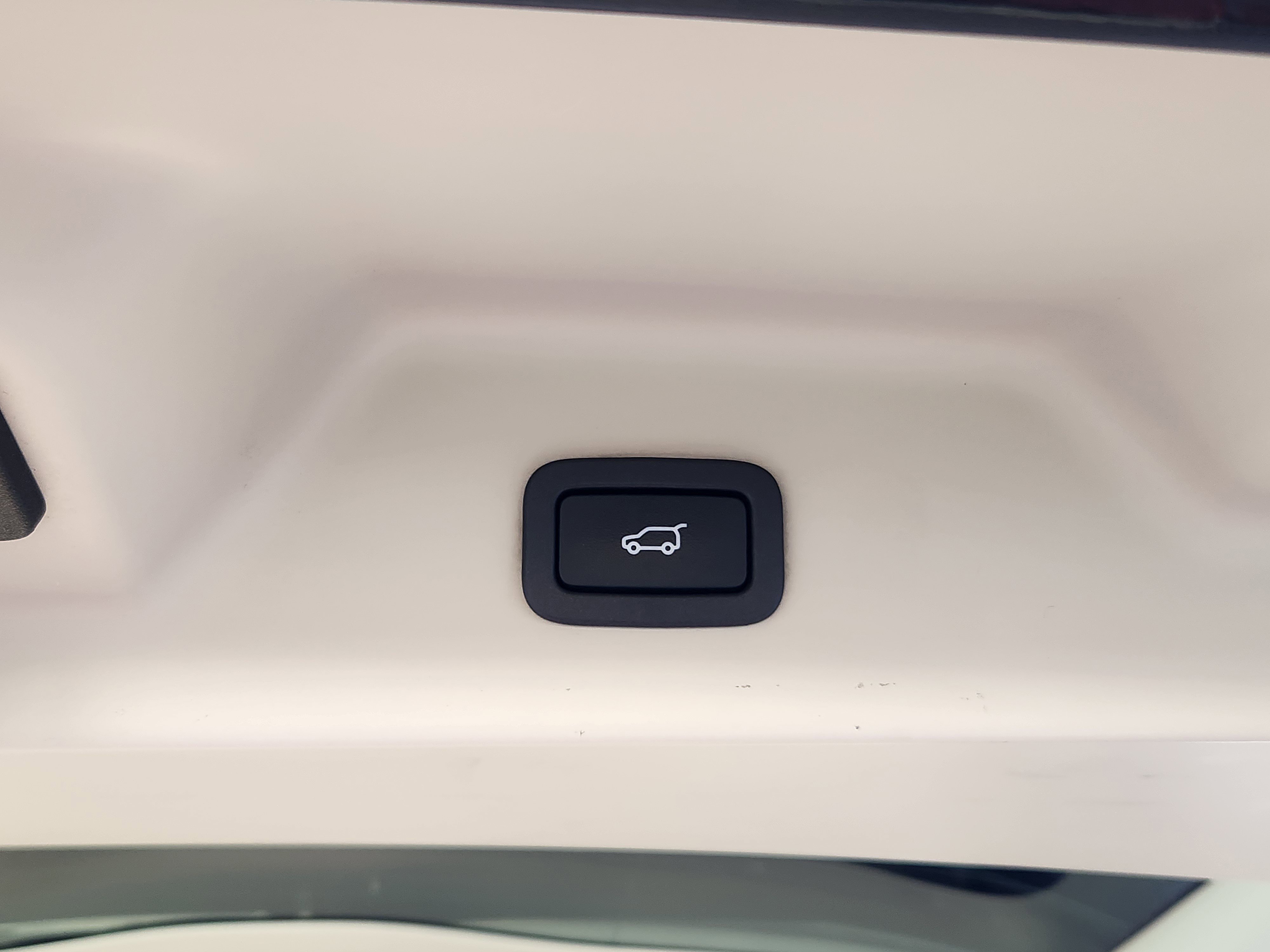 Used 2016 Land Rover Range Rover Supercharged image 23