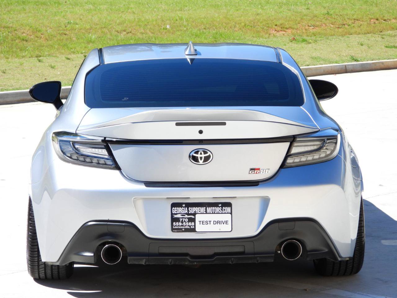 Used 2025 Toyota GR86 Premium w/ ALL Weather Mat Package (TMS) RWD image 59