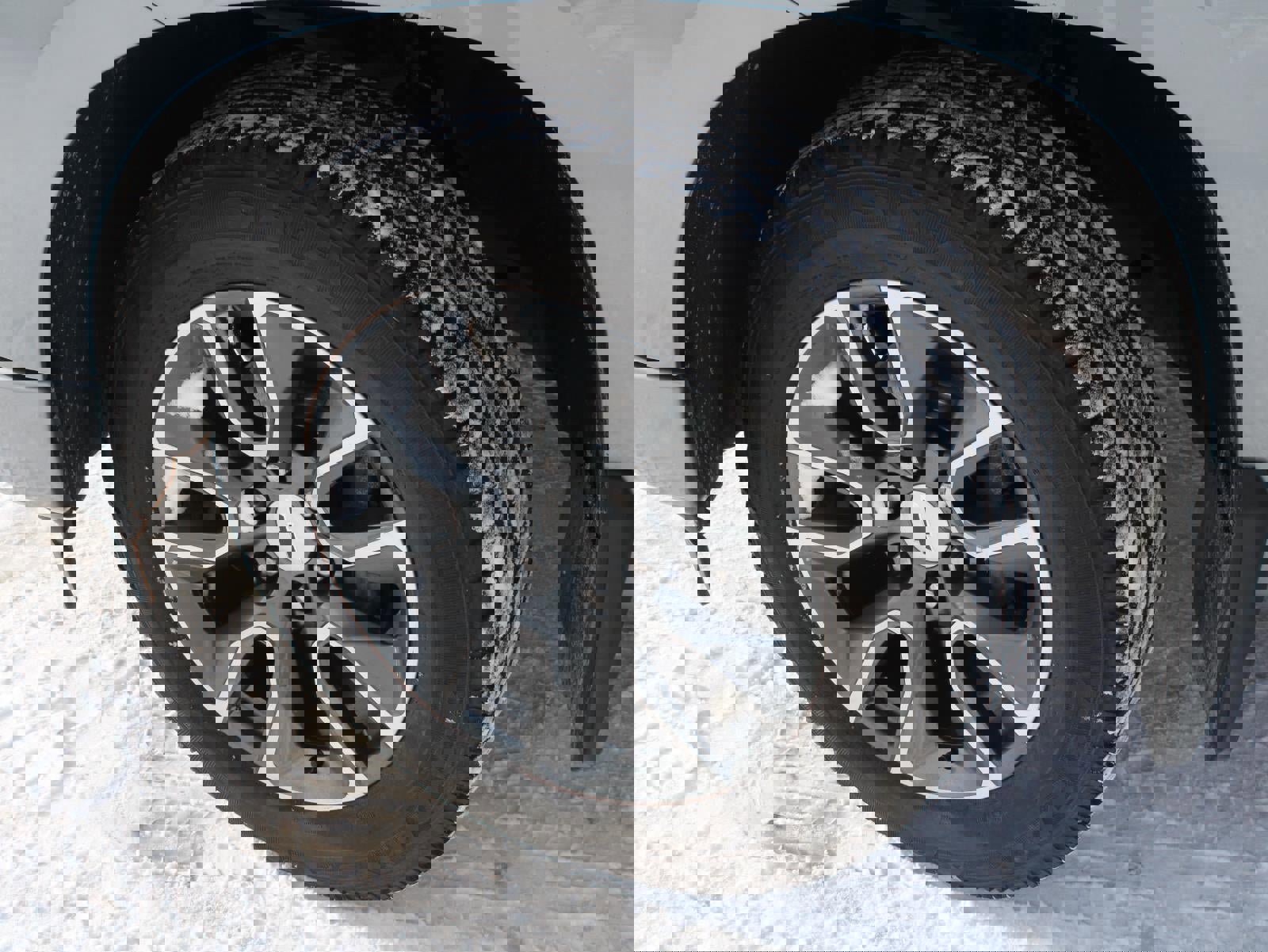 Used 2023 Chevrolet Silverado 1500 RST w/ Z71 Off-Road Package image 17