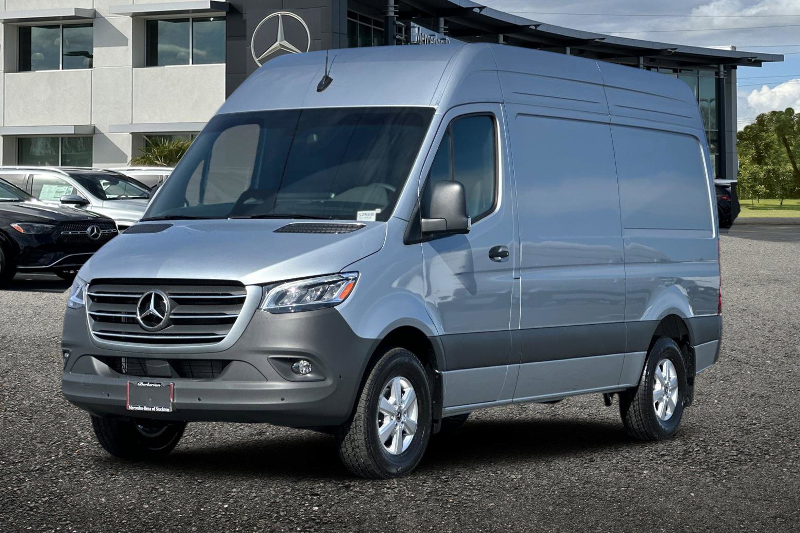 New 2025 Mercedes-Benz Sprinter 2500 image 8