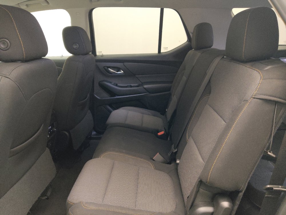 Used 2019 Chevrolet Traverse LS FWD image 18