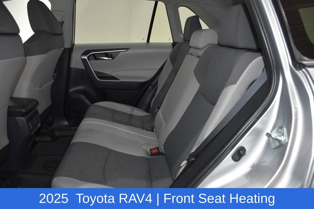 Used 2025 Toyota RAV4 XLE image 25
