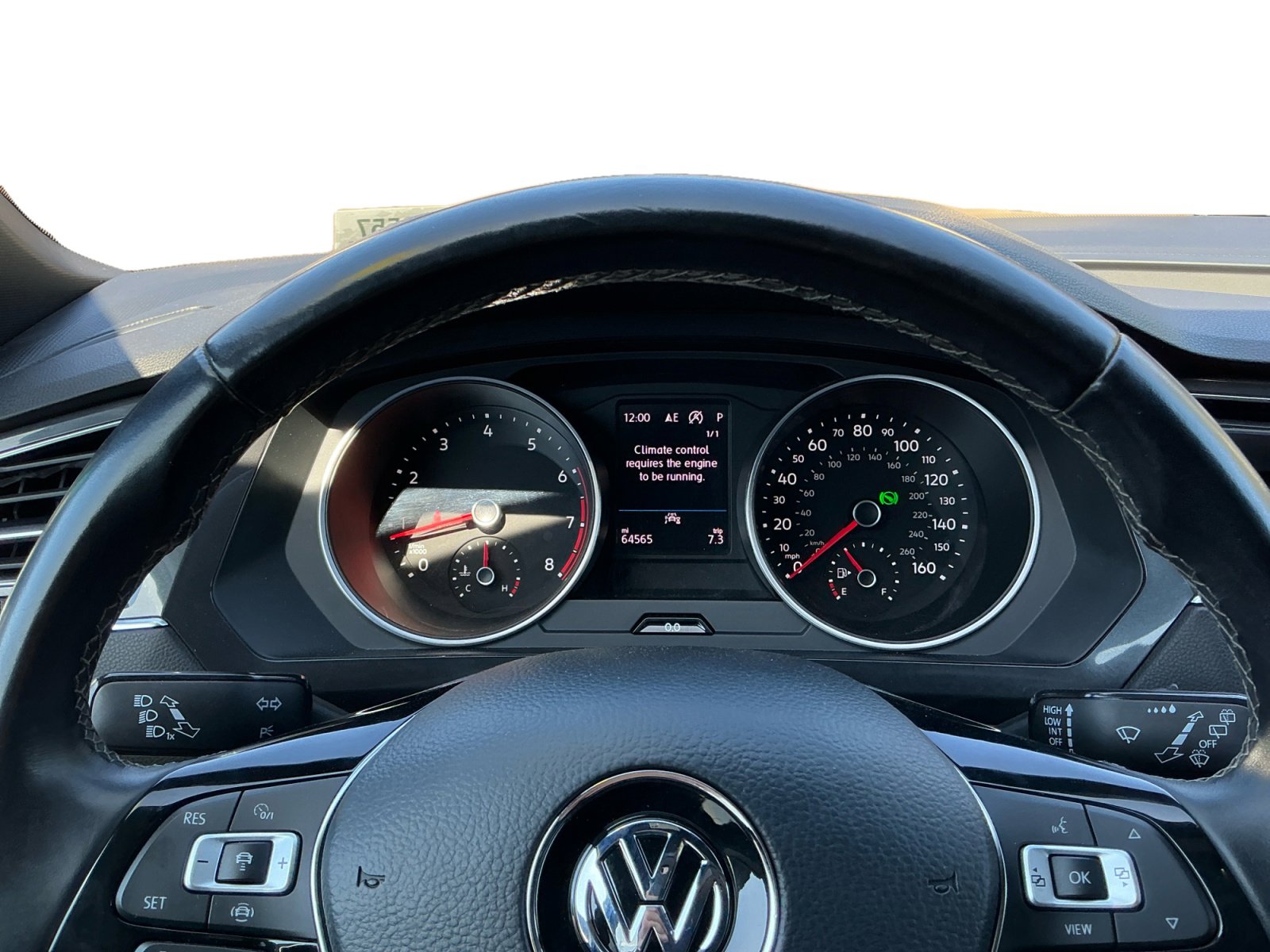 Used 2021 Volkswagen Tiguan SE R-Line FWD image 12
