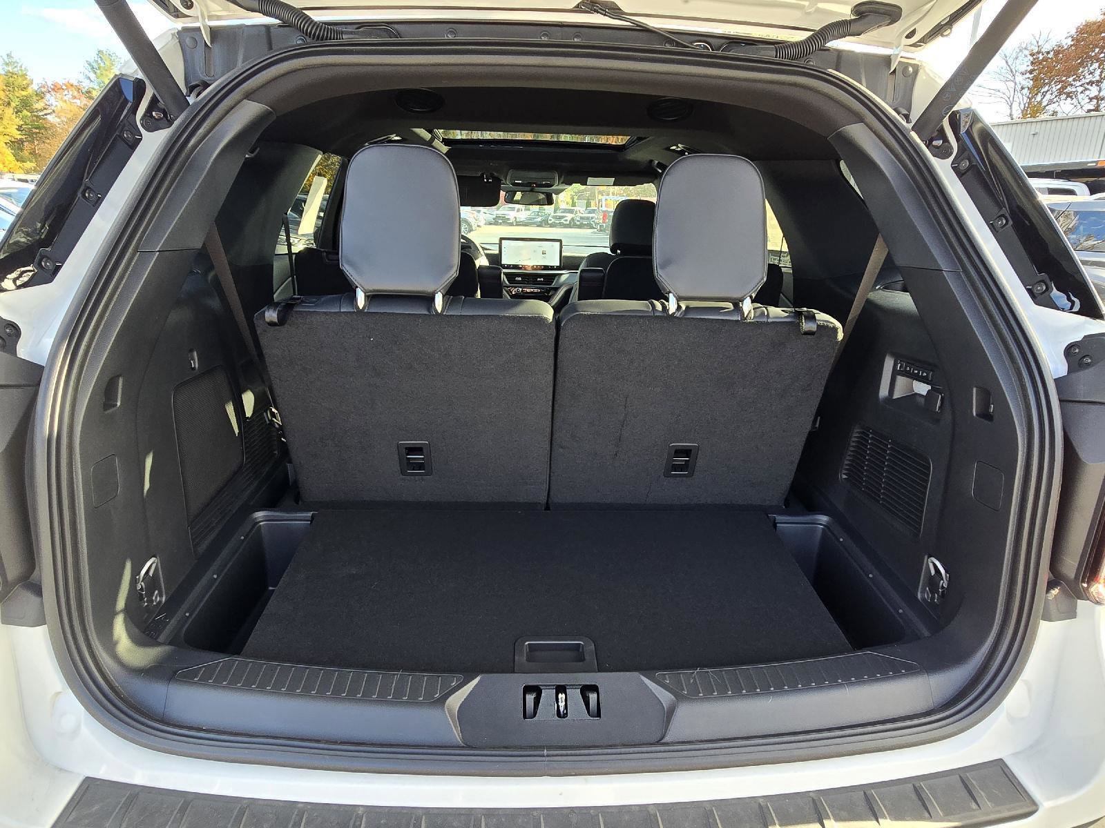 New 2025 Ford Explorer ST w/ Sun And Sound Package image 5