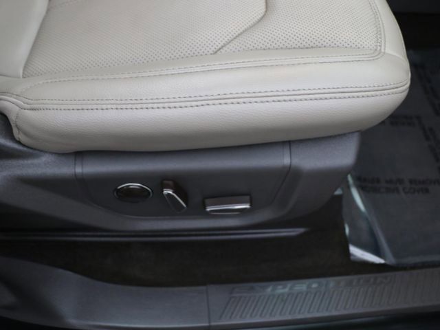 Used 2021 Ford Expedition Max Limited image 10