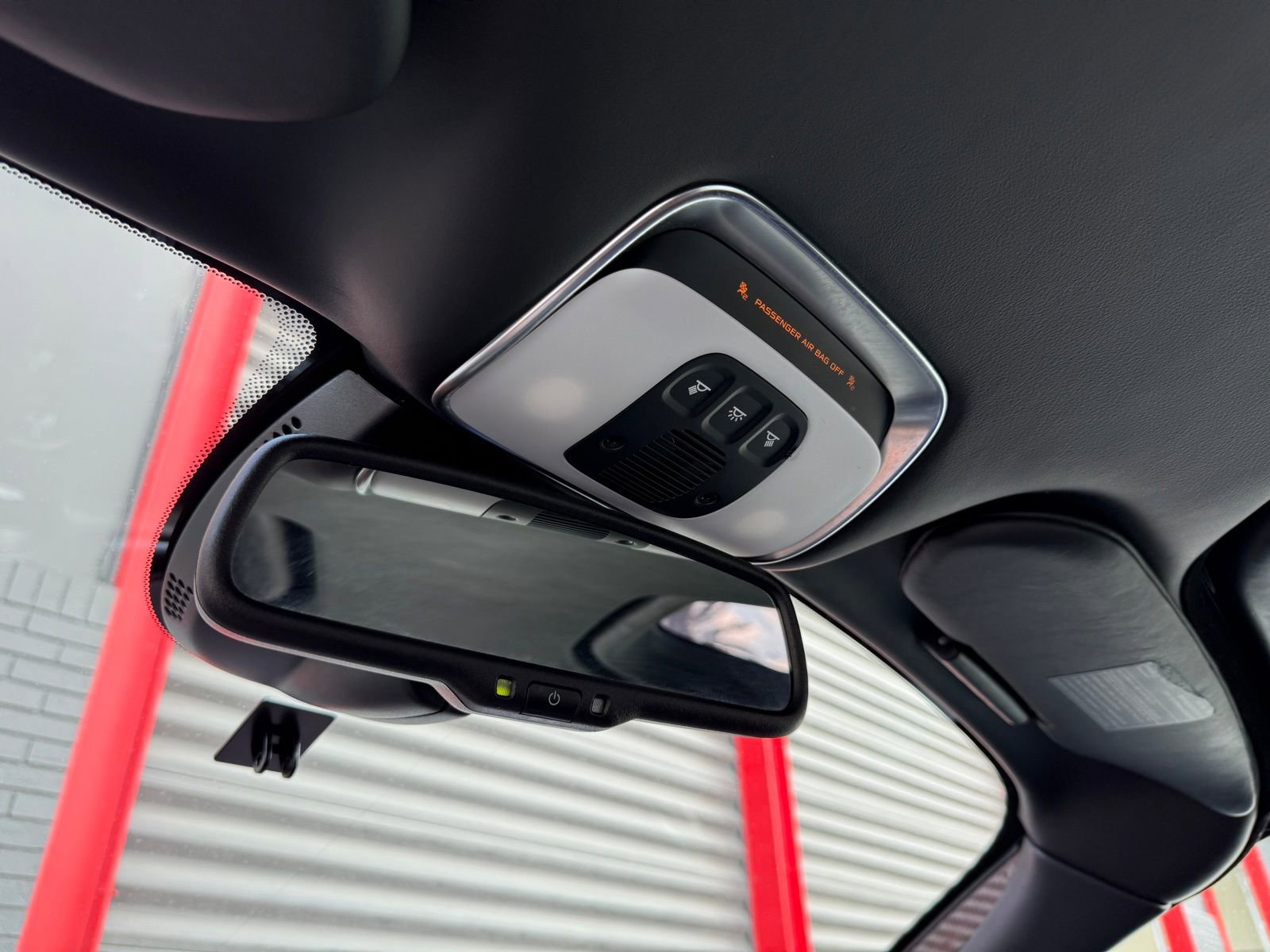Used 2018 McLaren 720S image 37