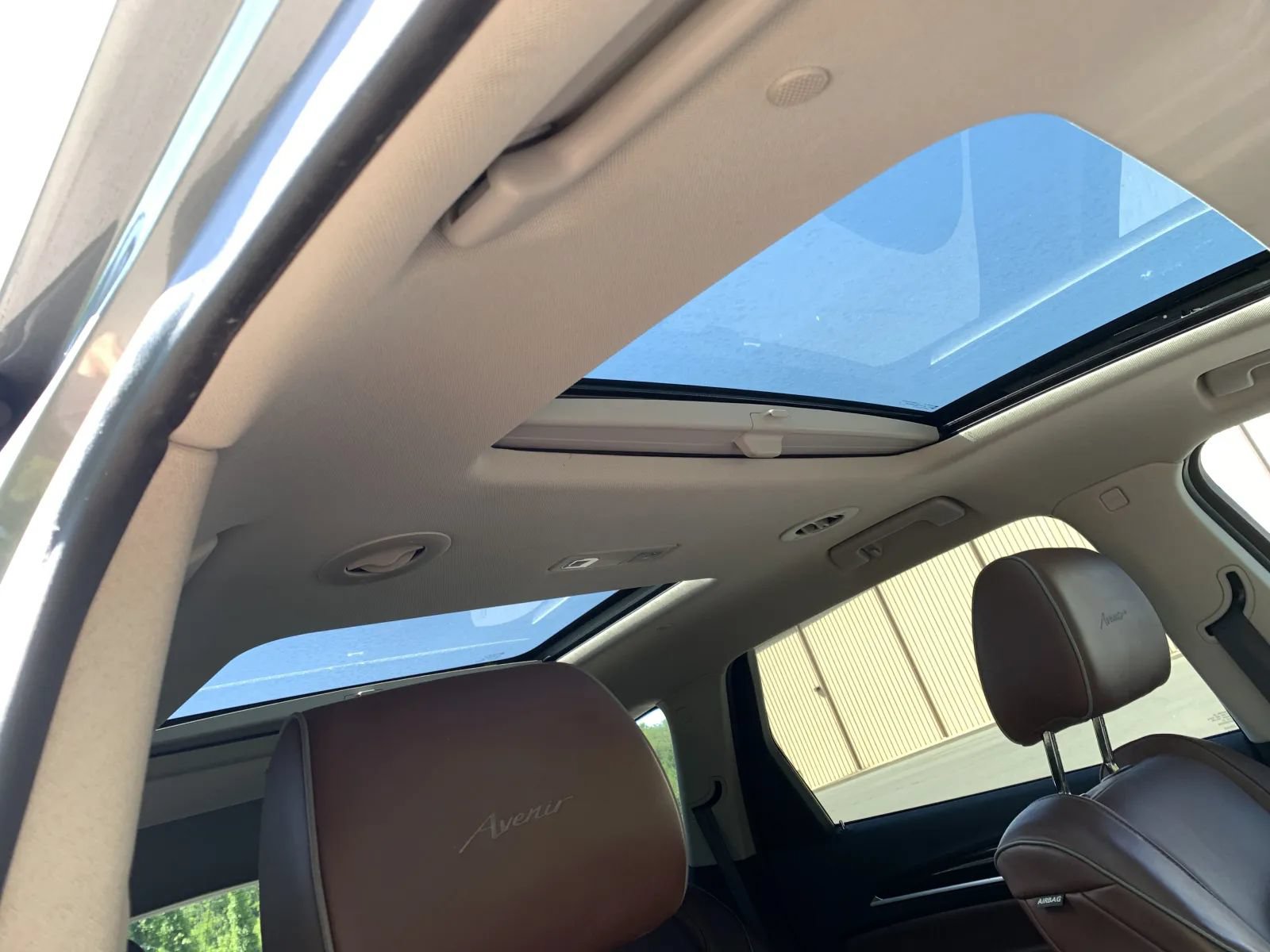 Used 2019 Buick Enclave Avenir w/ Avenir Technology Package FWD image 11