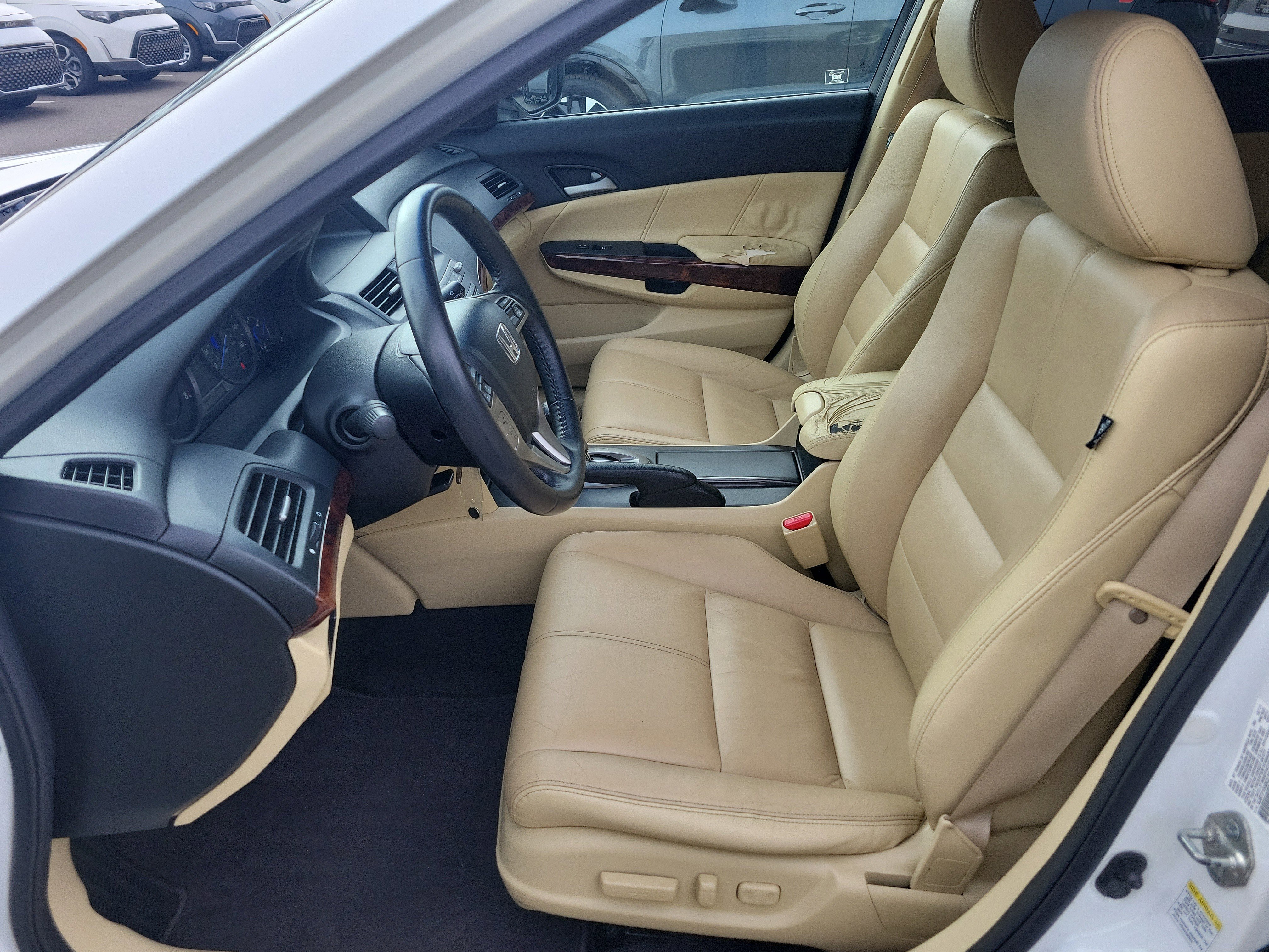 Used 2012 Honda Crosstour EX-L image 21