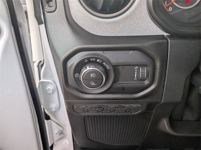 New 2026 Jeep Gladiator Sport AWD/4WD image 14