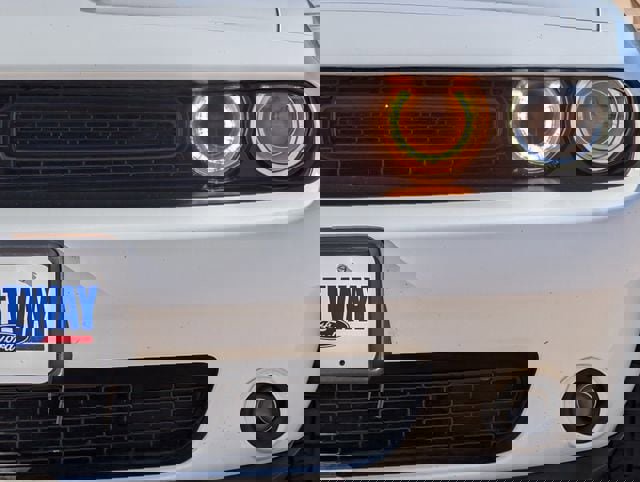 Used 2019 Dodge Challenger SXT w/ Plus Package image 9