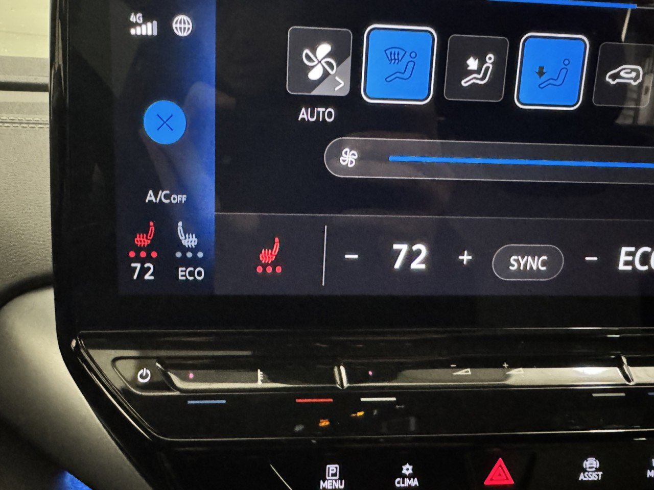 Used 2023 Volkswagen ID.4 Pro image 14