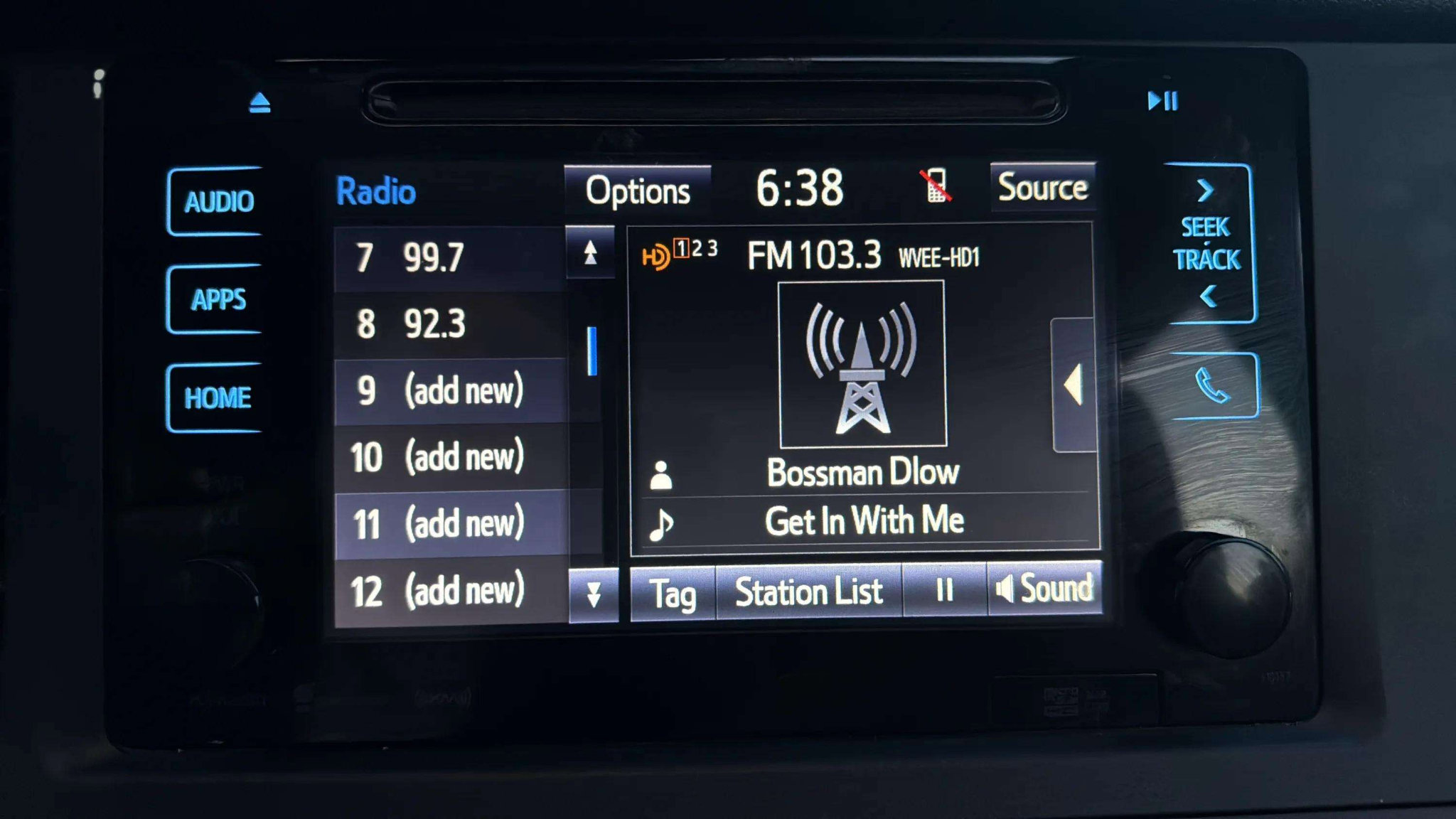 Used 2017 Toyota Sienna XLE Premium image 35