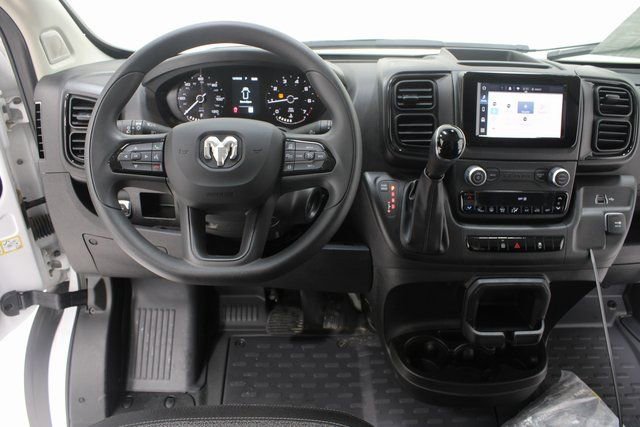 Used 2025 RAM ProMaster 2500 w/ Convenience Group image 10