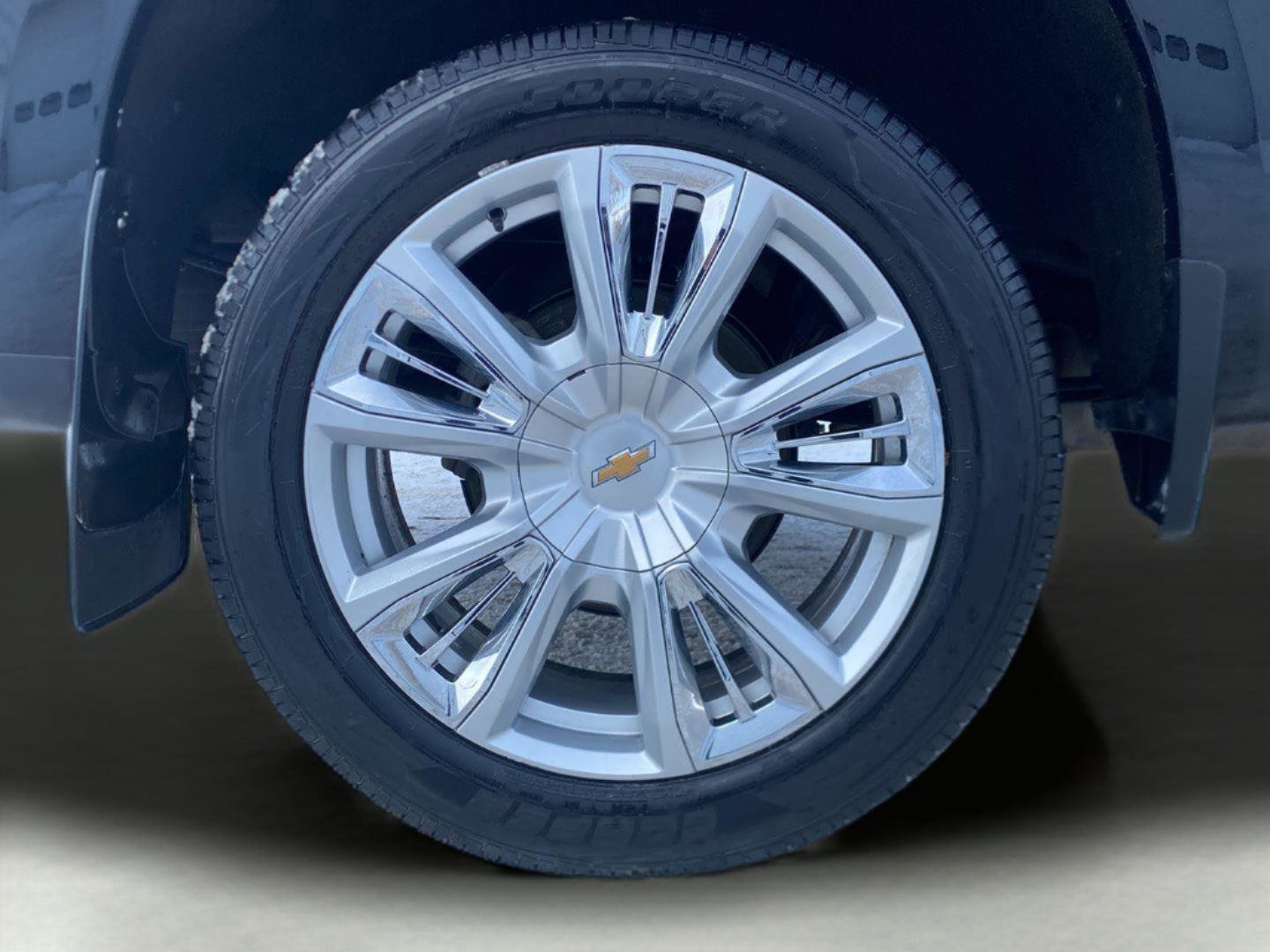 Used 2023 Chevrolet Silverado 1500 High Country w/ High Country Premium Package image 33
