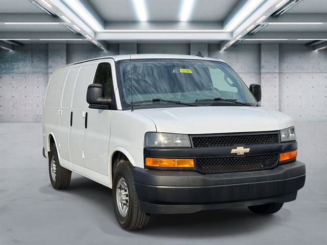 Used 2018 Chevrolet Express 2500 2500 w/ Driver Convenience Package image 22