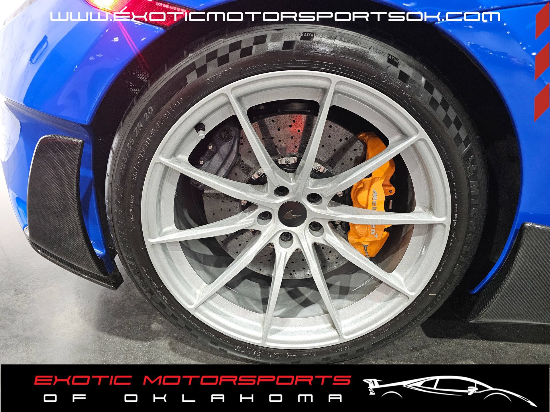Used 2019 McLaren 600LT RWD image 36