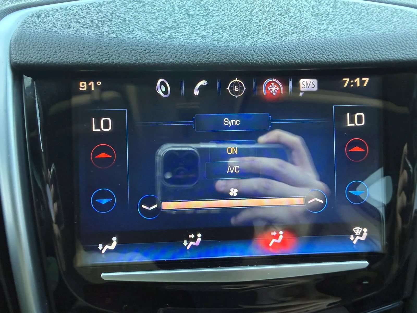 Used 2015 Cadillac SRX FWD image 38