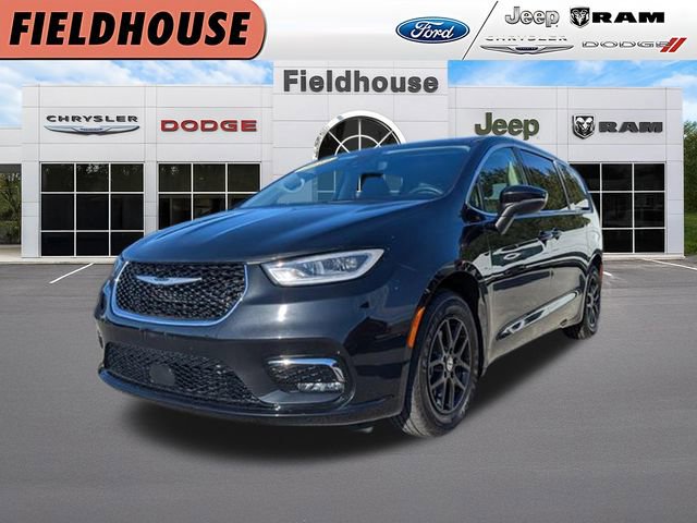 Used 2023 Chrysler Pacifica Touring-L FWD image 1