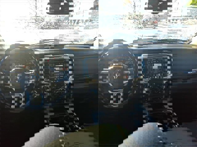 Used 2014 RAM 1500 Laramie w/ Convenience Group image 11