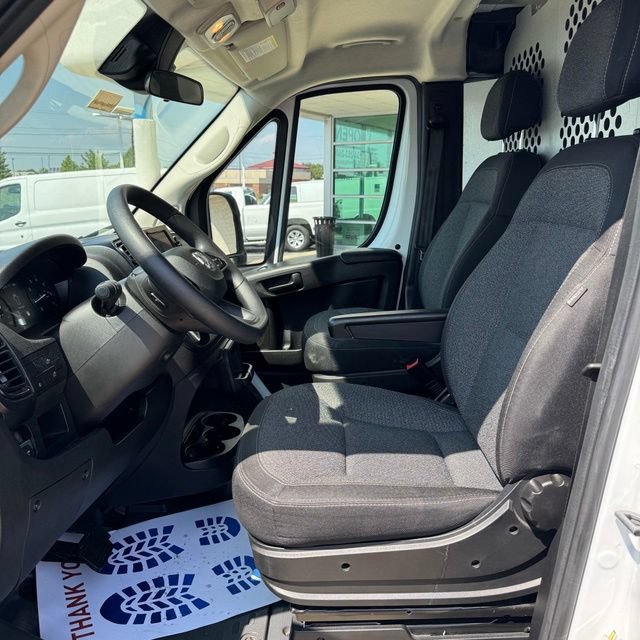 Used 2025 RAM ProMaster 2500 w/ U-Haul Equipment Group FWD image 10