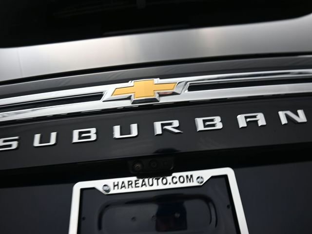 Used 2024 Chevrolet Suburban Premier w/ Premium Package 2 AWD/4WD image 30