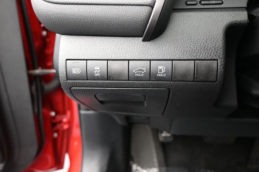 Used 2021 Toyota Camry SE FWD image 30