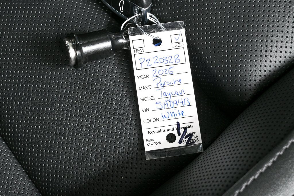 Certified 2025 Porsche Taycan image 39