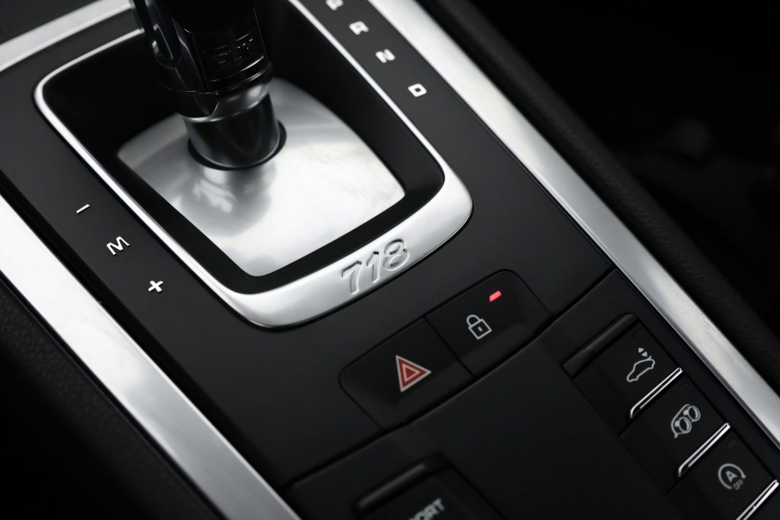 Used 2025 Porsche 718 Cayman RWD image 49