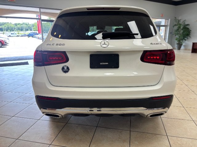 Used 2022 Mercedes-Benz GLC 300 4MATIC image 6