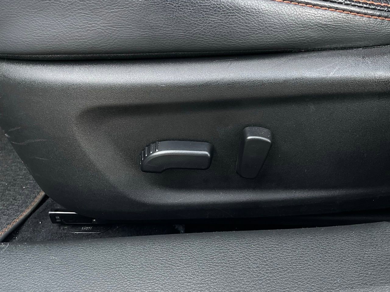 Used 2025 Nissan Altima 2.5 SR image 11