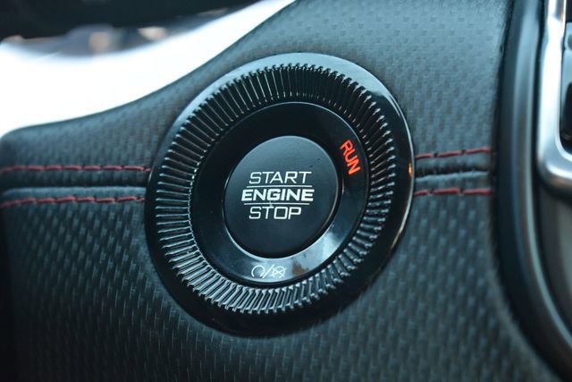 Used 2025 Jeep Compass Trailhawk image 29