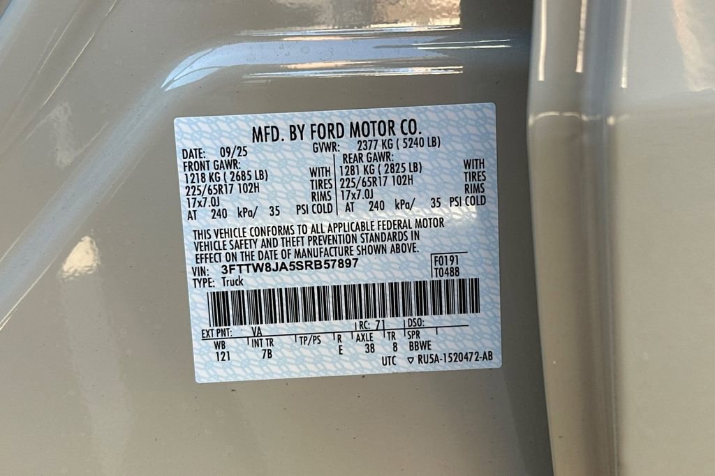 New 2025 Ford Maverick XLT w/ XLT Luxury Package image 21