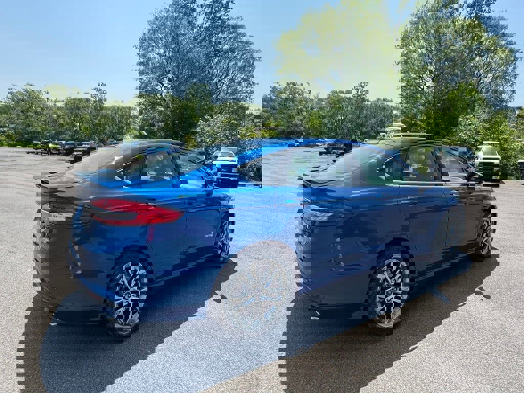 Used 2017 Ford Fusion SE w/ Equipment Group 601A image 5