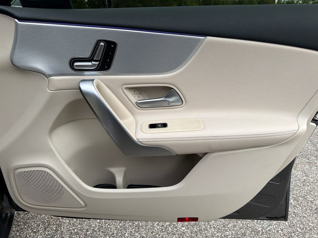 Certified 2021 Mercedes-Benz A 220 image 34