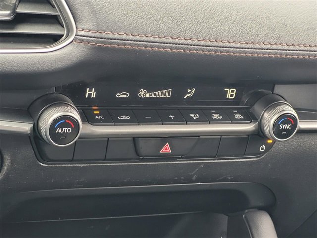 Used 2024 MAZDA MAZDA3 s image 24